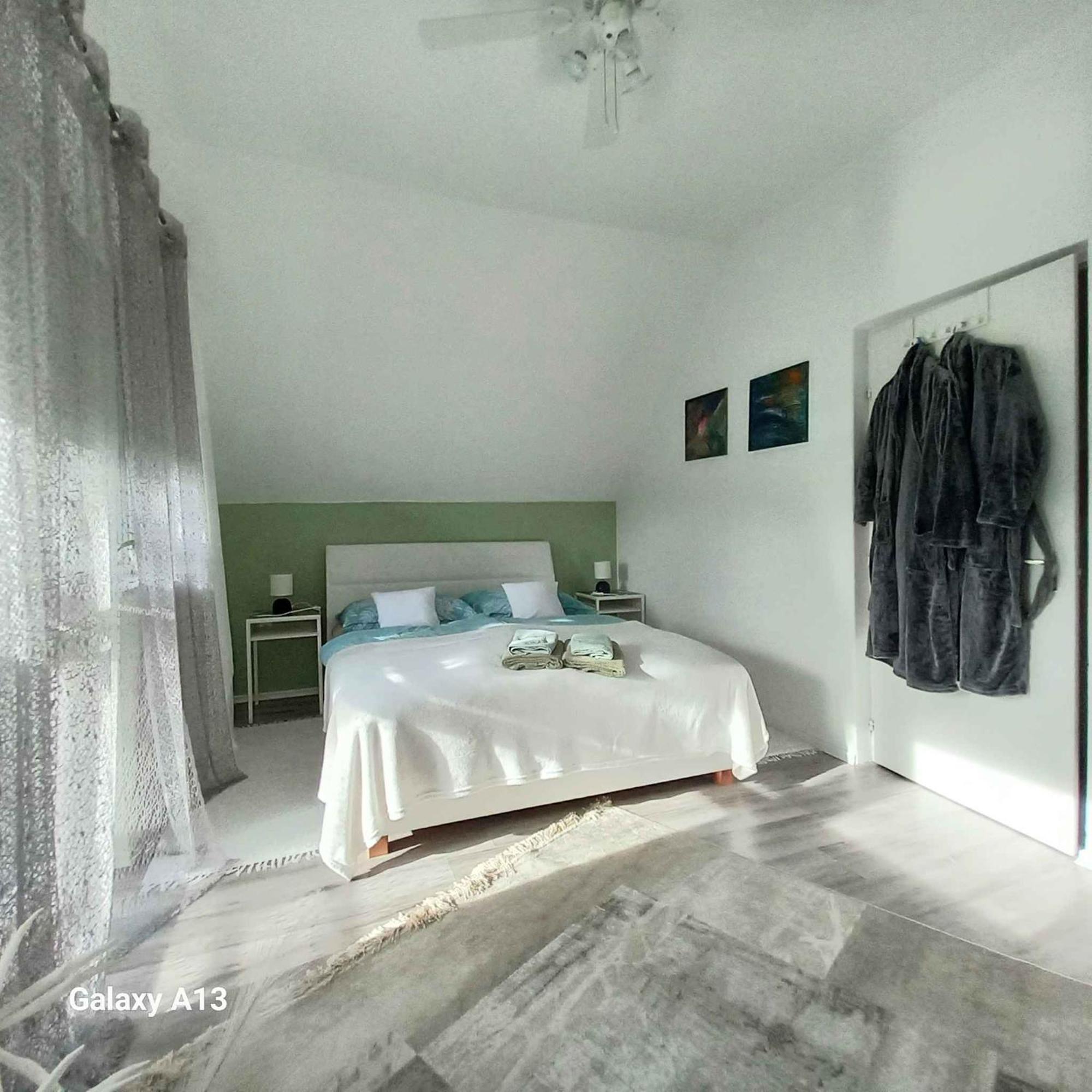 Holiday Home Yellow 1 By Interhome Balatonkeresztúr エクステリア 写真